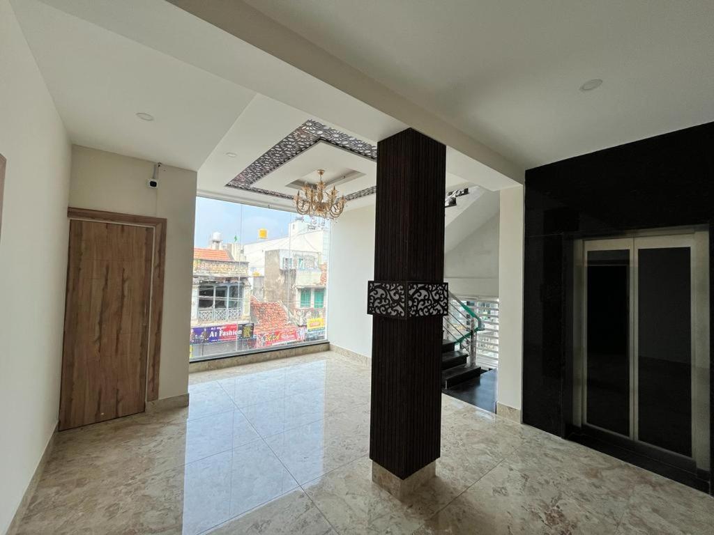 מייזור Seema Palace Inn 1 Km From Railwaystaion מראה חיצוני תמונה